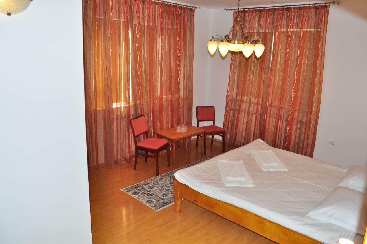 Casa Matei Hotel Mahmudia Eksteriør billede